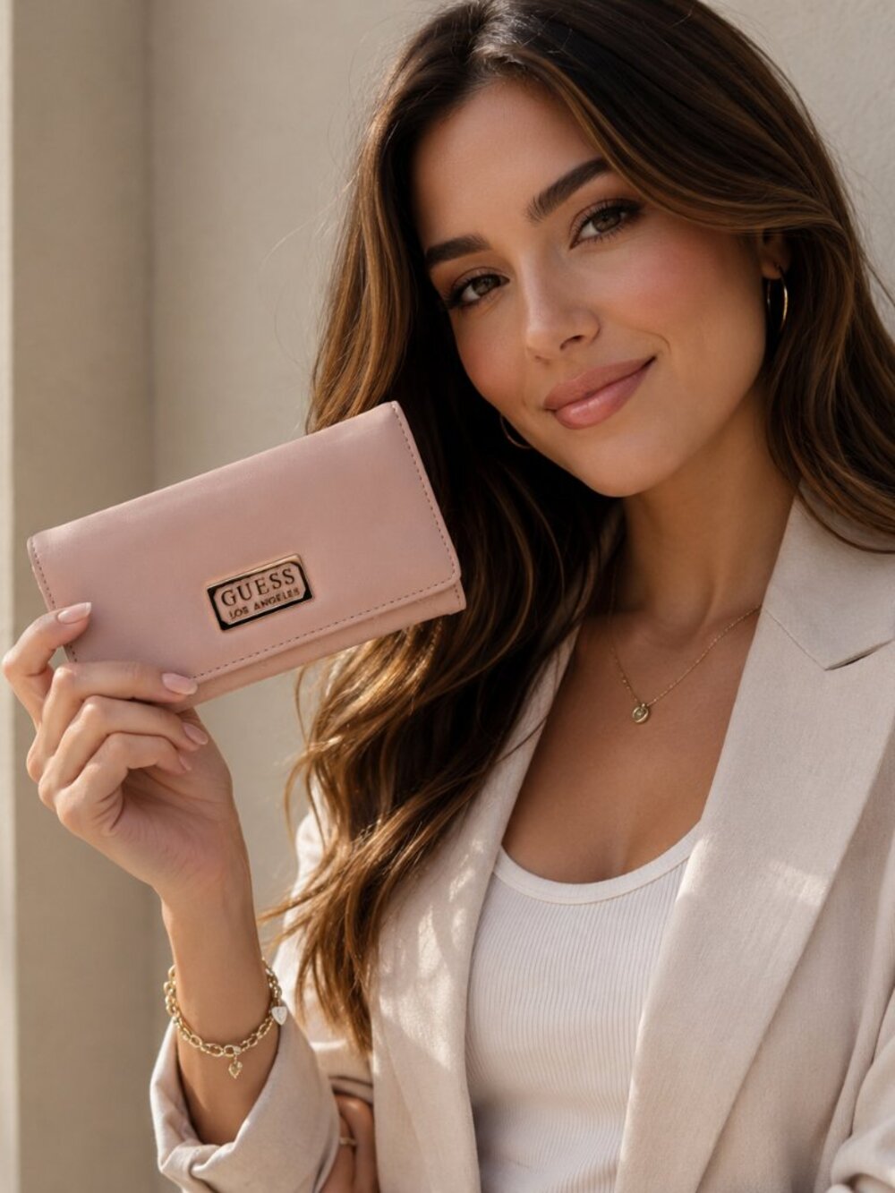 🌸 GUESS Blush Pink Wallet • Excellent Condition • Gold Logo • Chic & Spacious